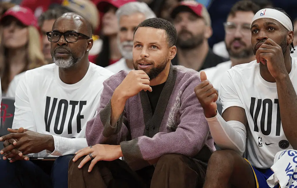 关于集结日亚特兰大豪取连胜：NBA季后赛节点到来；赛场秩序良好；更衣室氛围转暖的信息-开云