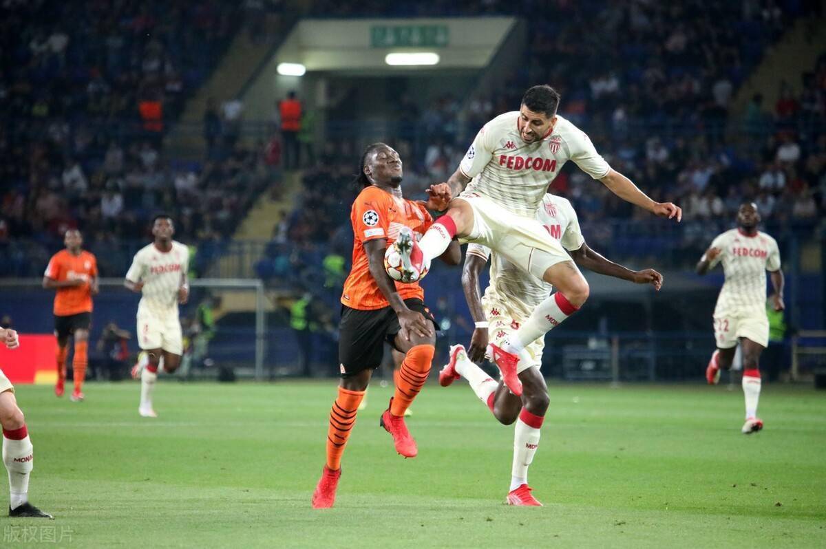 风云突变武汉三镇今夜完成体检,法甲版图或变,震撼外界,年轻球员得到机会的简单介绍 风云突变武汉三镇今夜完成体检,法甲版图或变,震撼外界,年轻球员得到机会的简单介绍